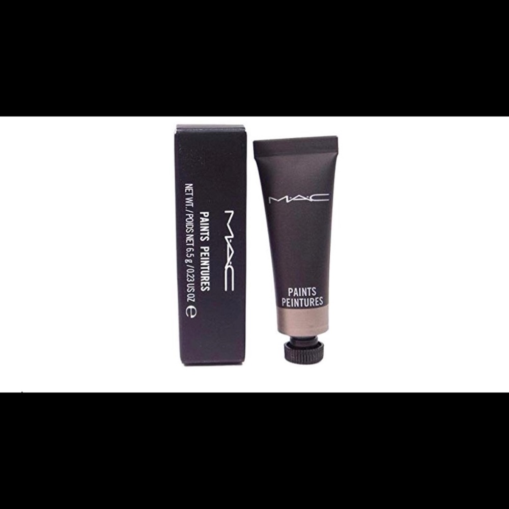New, in box, MAC Paints Peintures